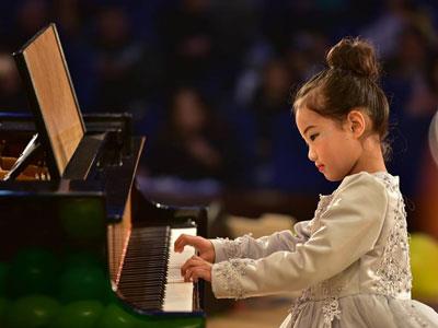 吕梁请钢琴家教哪家好？